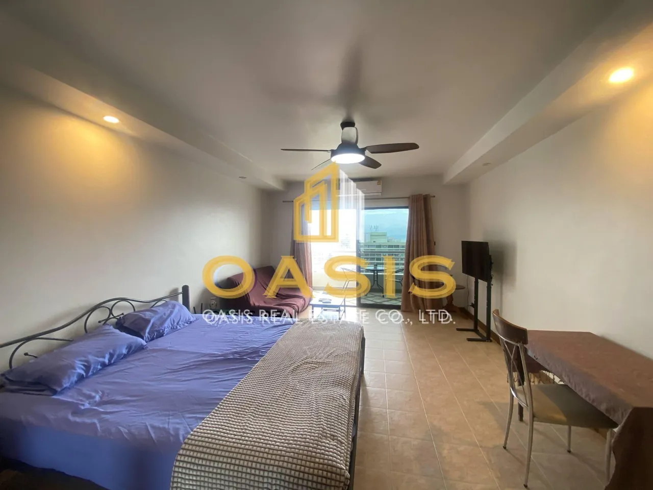 For Rent Sea View Condo at Pattaya Hill Resort