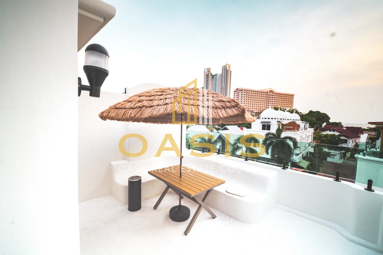 Santorini Wongamat Exclusive Place For RENT