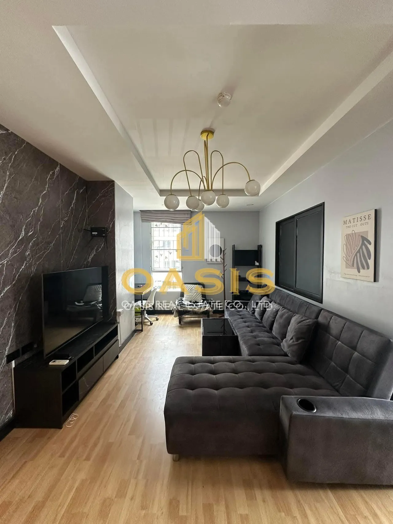 Ratchada City 18(2) – Elegant Corner Condo for Rent & Sale