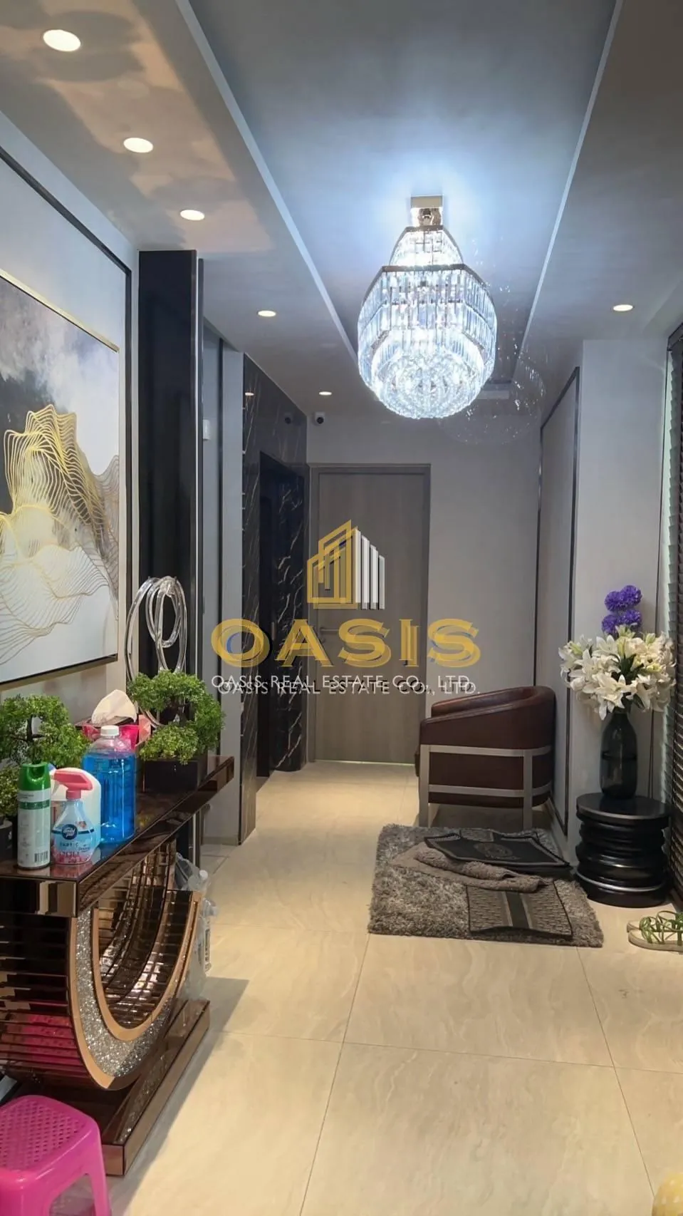 Vana Residence Krungthep Kreetha – Luxury Show Home For Sale