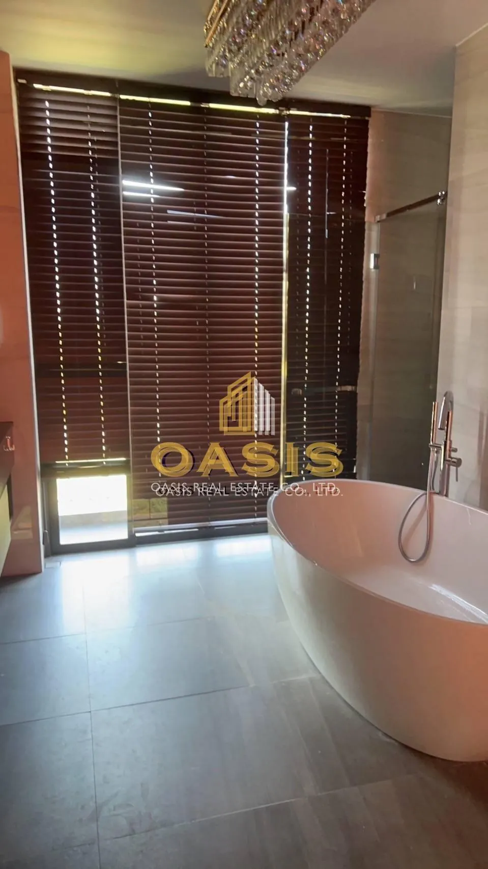 Vana Residence Krungthep Kreetha – Luxury Show Home For Sale