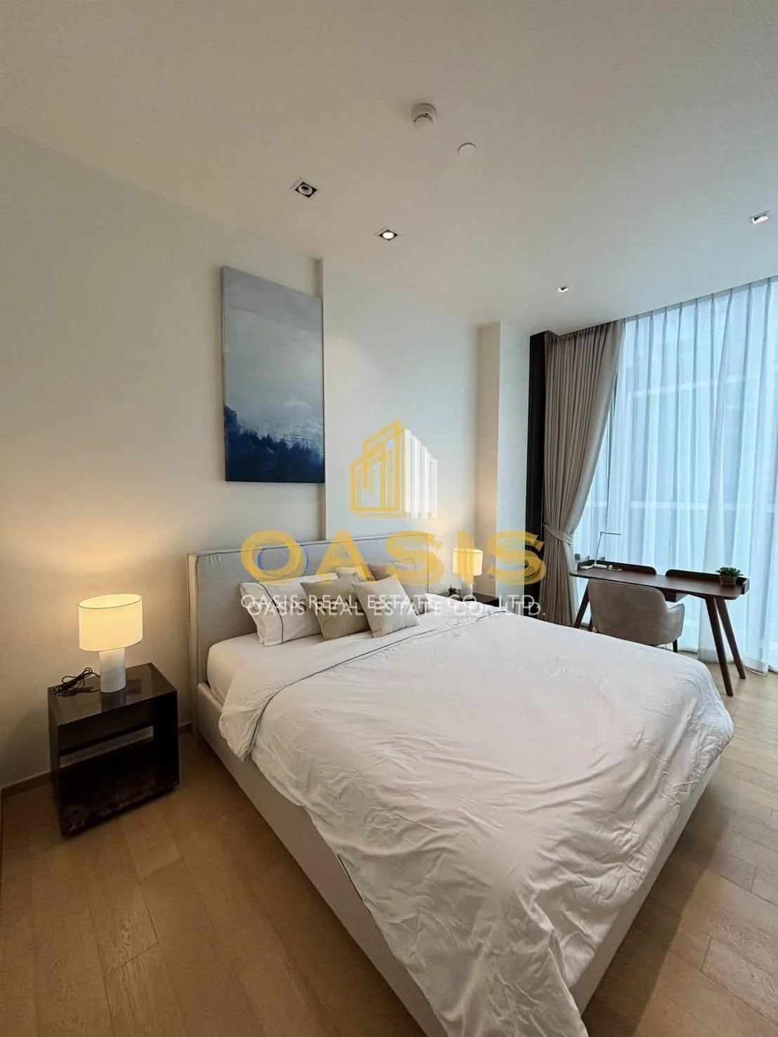 28 Chidlom – Elegant Corner Residence in Bangkok’s Most Prestigious CBD For Rent