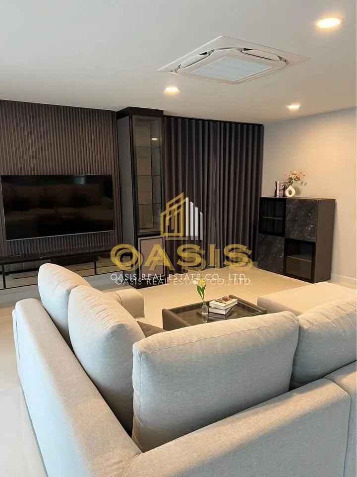 Centro Bangna - For Rent