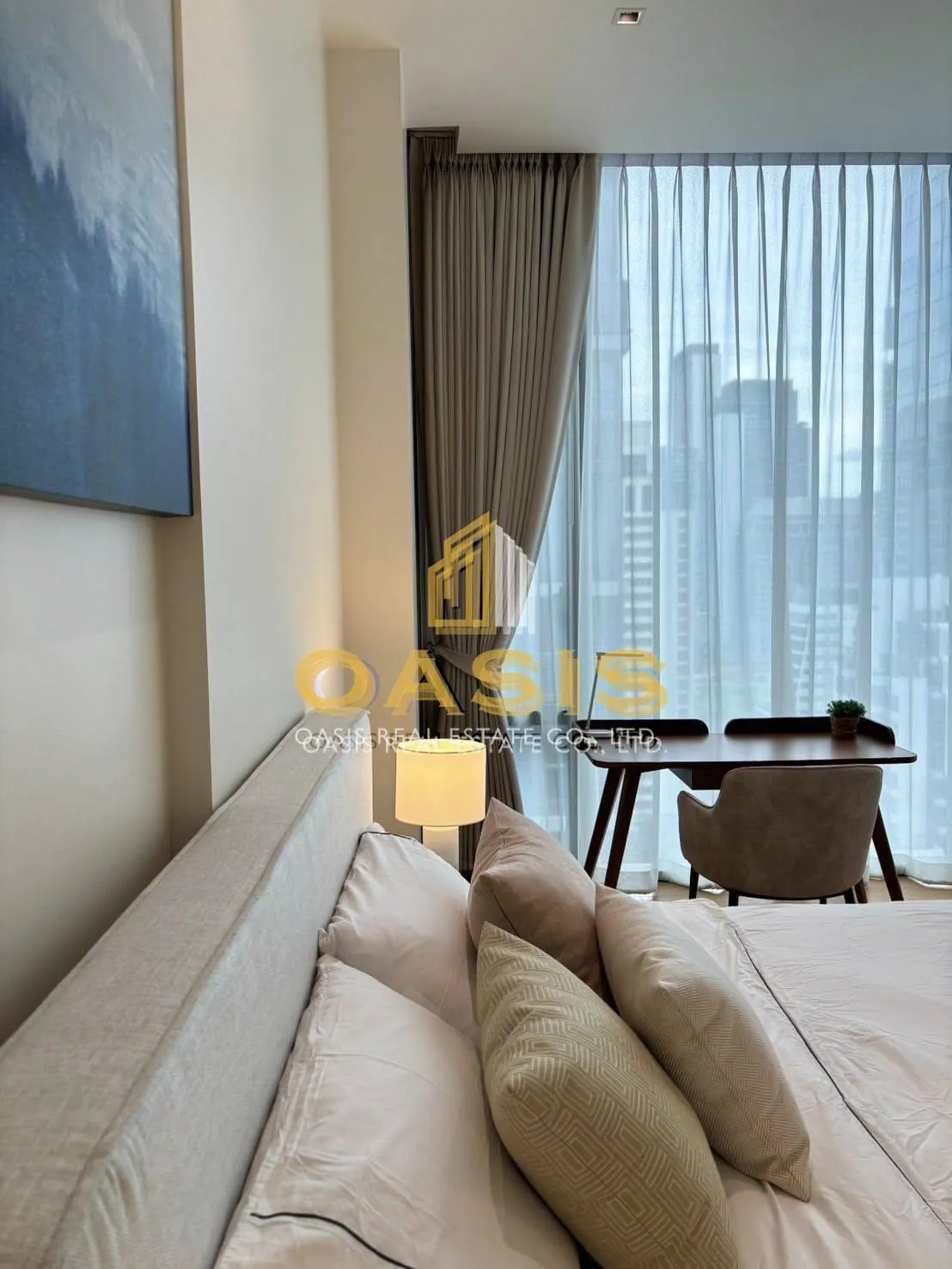 28 Chidlom – Elegant Corner Residence in Bangkok’s Most Prestigious CBD For Rent