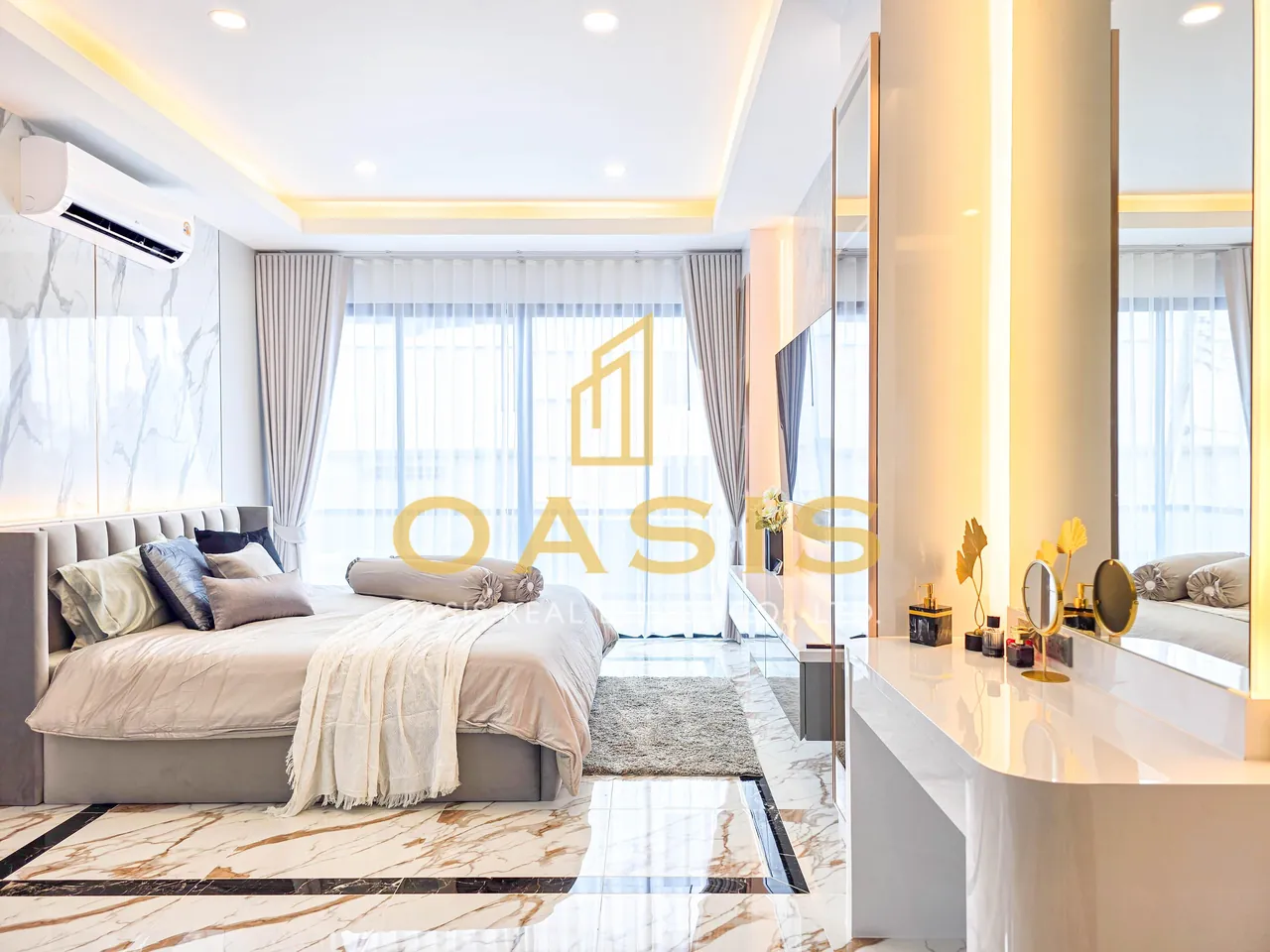 A beautifully renovated 2-storey home for Sale
