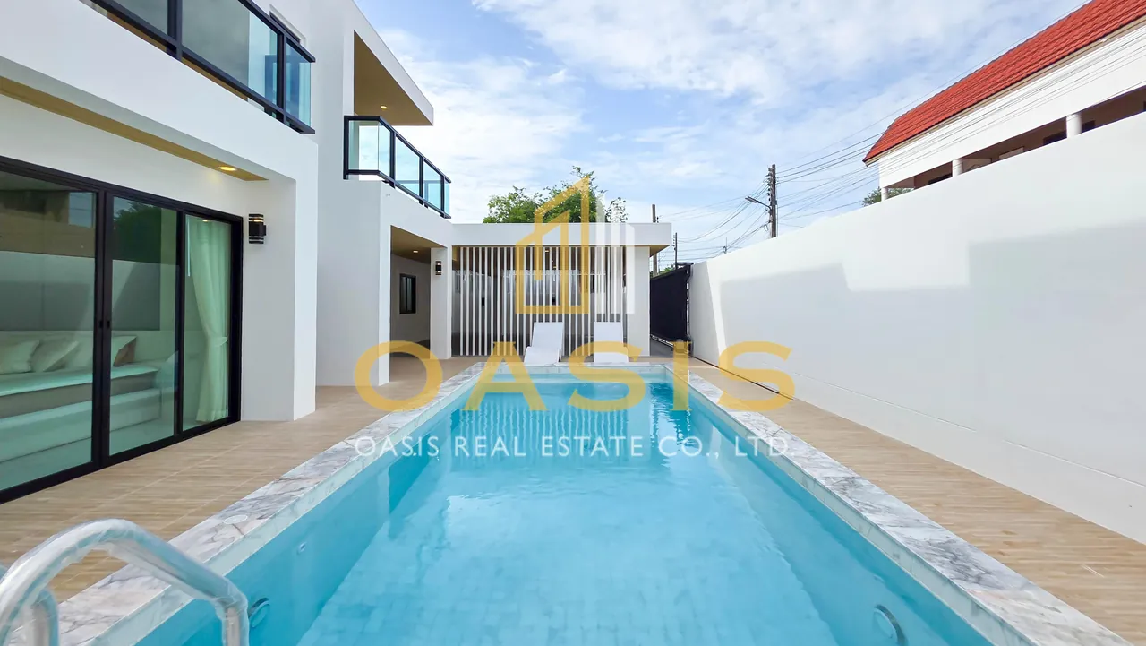 Beautifully renovated 2-storey home combines modern luxury with functional design for Sale
