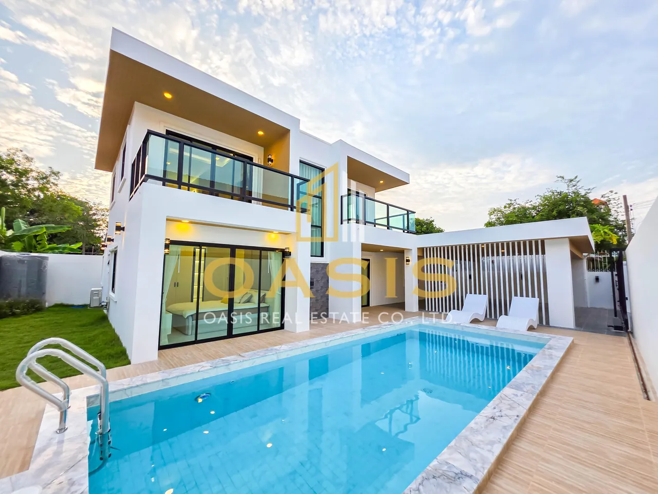 Beautifully renovated 2-storey home combines modern luxury with functional design for Sale