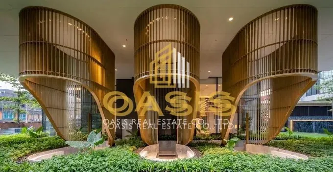28 Chidlom – Elegant Corner Residence in Bangkok’s Most Prestigious CBD For Rent