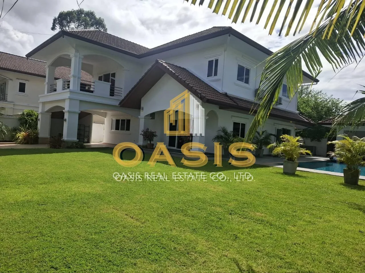 Siam Gardens Pool Villa Lake Mabprachan for rent