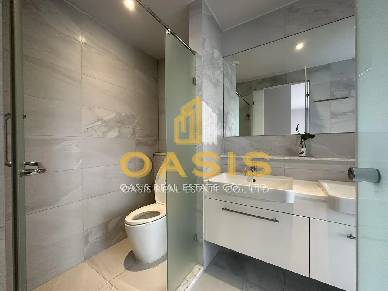 Rhythm Ekkamai – Luxury 2-Bedroom Condo for Sale