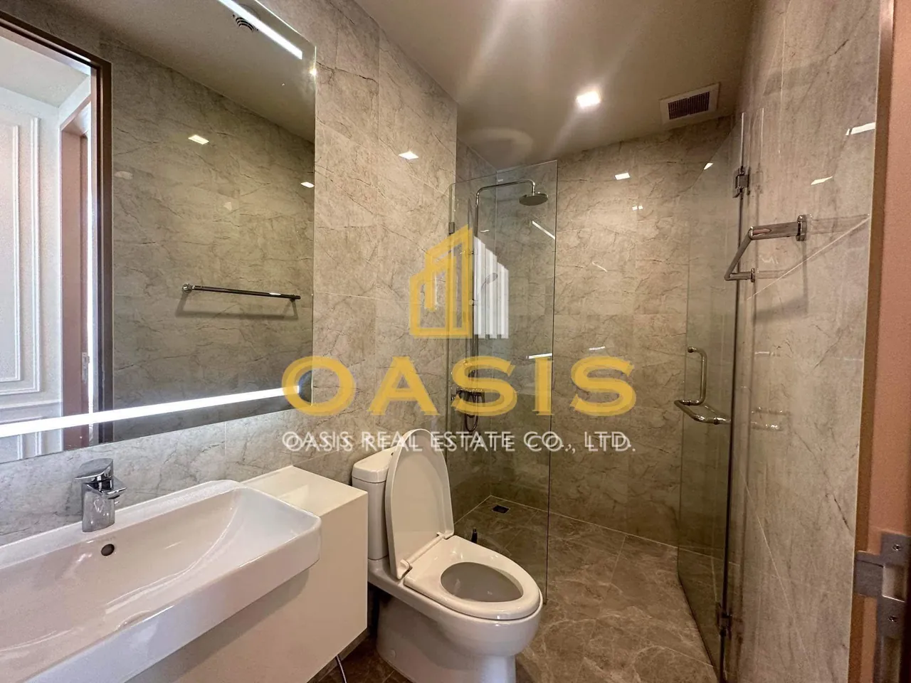 Noble Around Sukhumvit 33 – For Rent & Sale