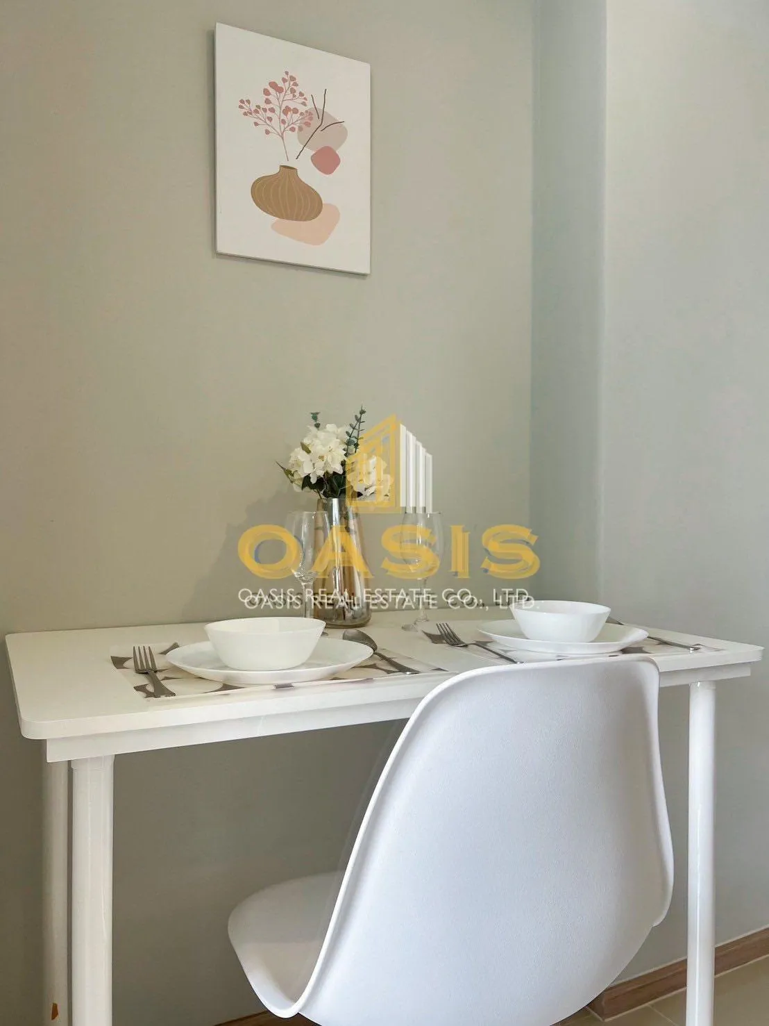 Rich Park @ Chao Phraya – Elegant High-Rise Living by the River For Rent