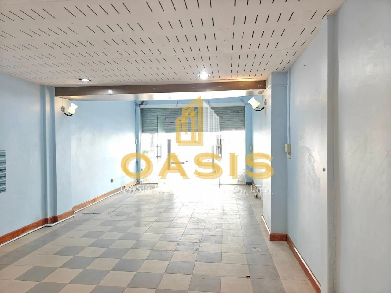  5-Storey Commercial Building Soi.Ratchadaphisek 22 – For Rent & Sale