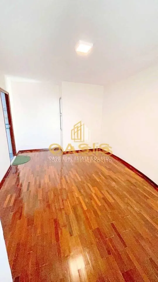 SV City Condominium – Riverside Luxury Living on Rama III For Sale