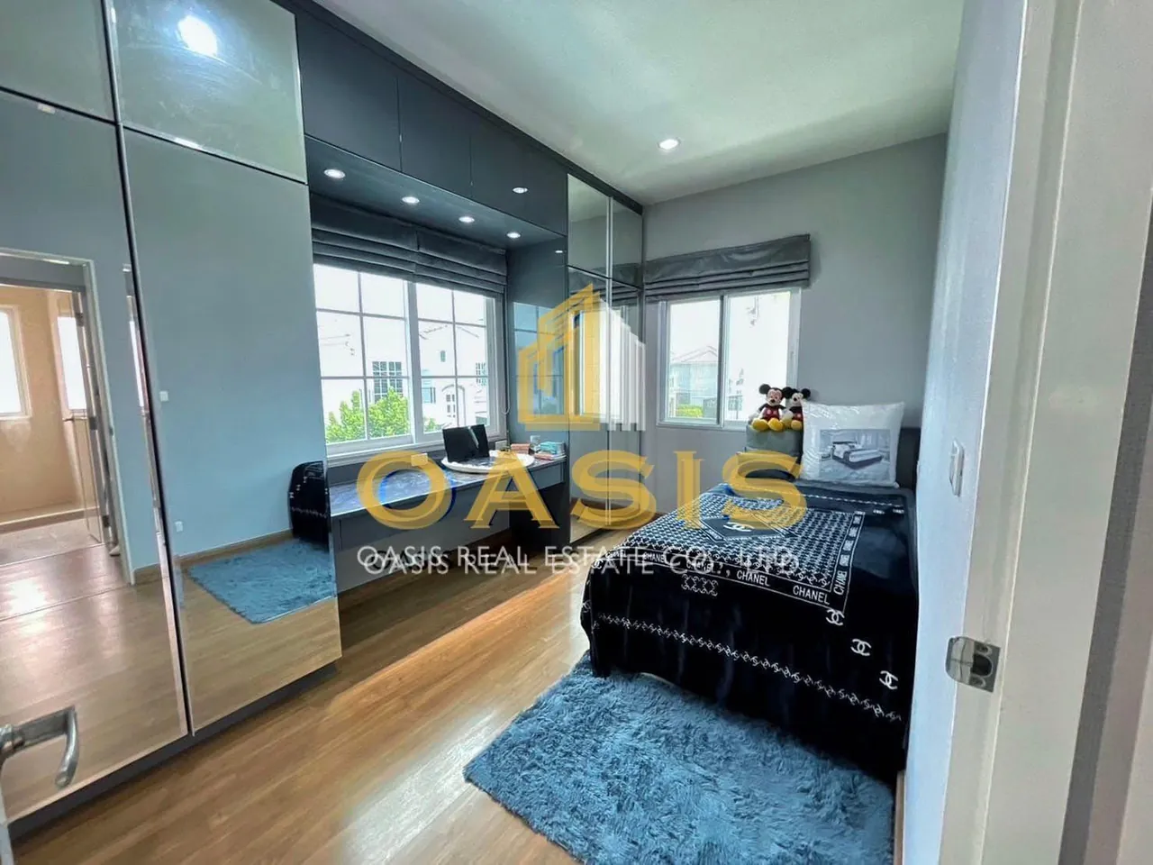 Grandio Ramintra–Wongwaen – Exclusive Corner Home for Rent