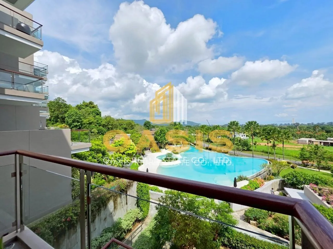Luxury Duplex-Style Condo in Bangsaray Heights 3 Bedrooms For Sale or Rent