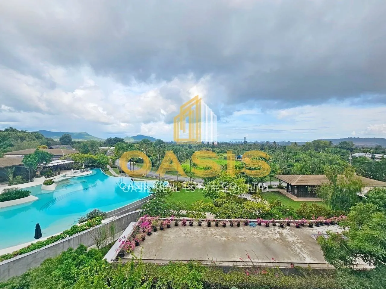 Bangsaray Heights Condominium Large 1-Bedroom for Sale