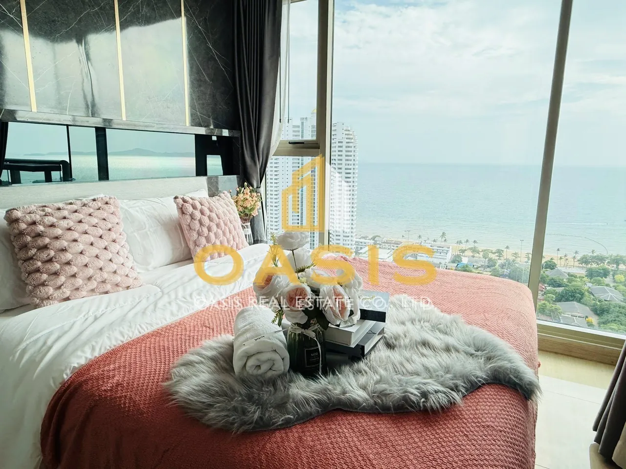 Riviera Jomtien  Stunning Sea View Overlooking Koh Larn  For Rent