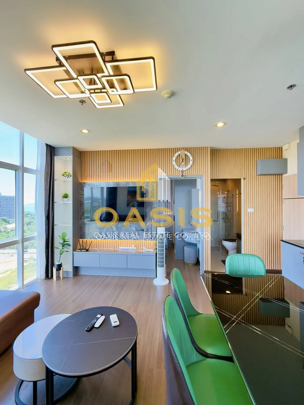 The Twin Tower  Jomtien Condo for Sale & Rent