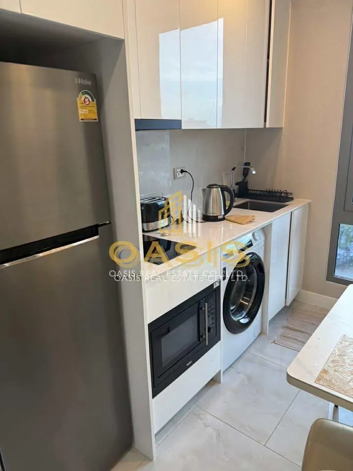 Copacabana Beach Jomtien For Sale & Rent