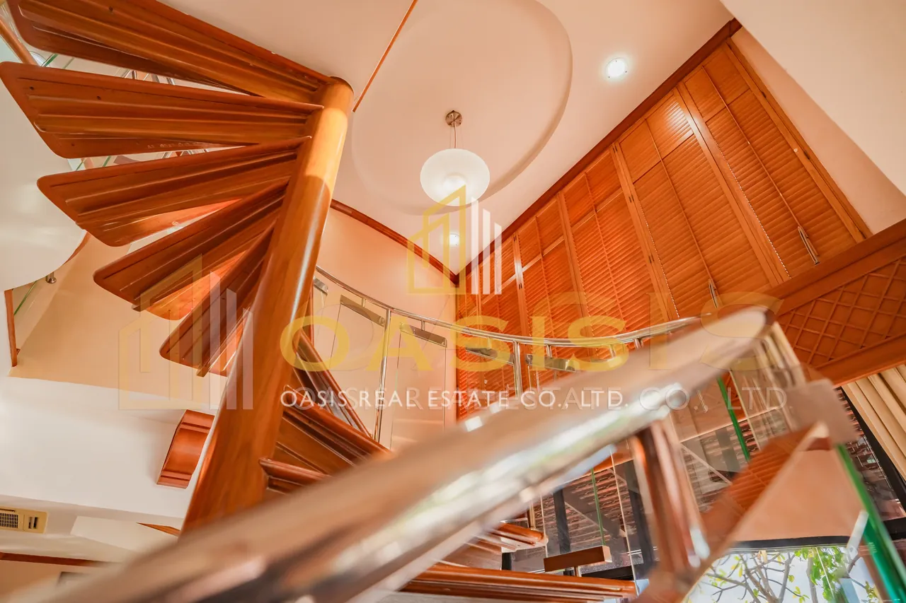 Luxury Penthouse – Grand Diamond Penthouse for Sale