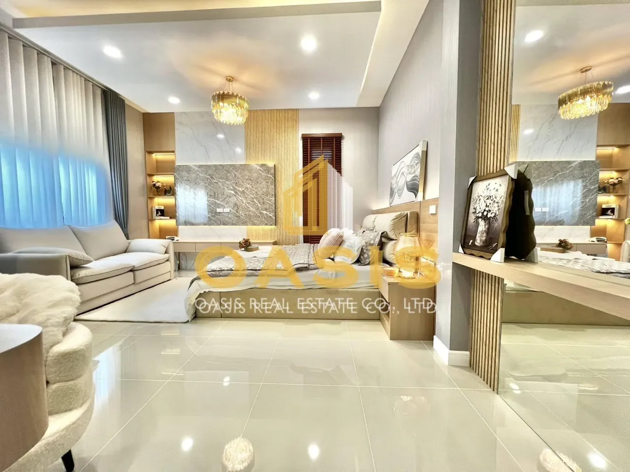 Luxury Modern Pool Villa in Huay Yai For sale