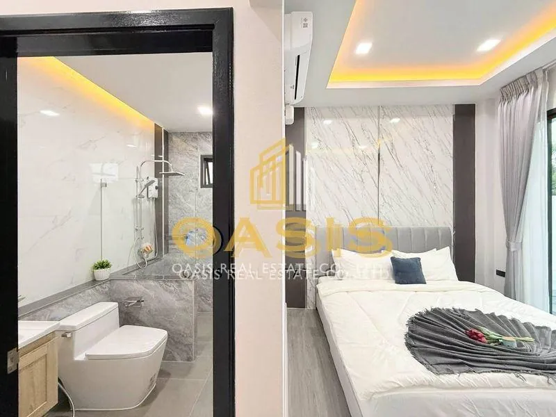 Brand new single-storey modern pool villa for sale