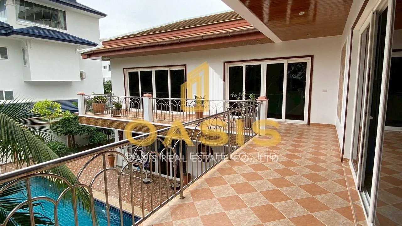 Exclusive 3-Storey Pool Villa for Rent, Just 20m from Jomtien Beach