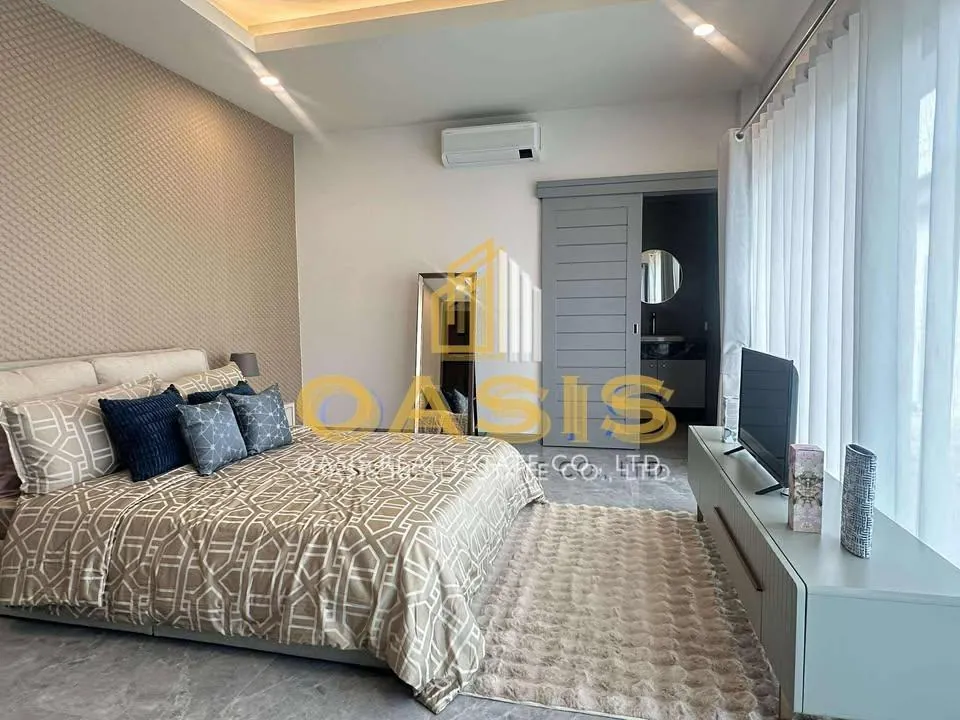Luxury Pool Villa for Sale in Huay Yai