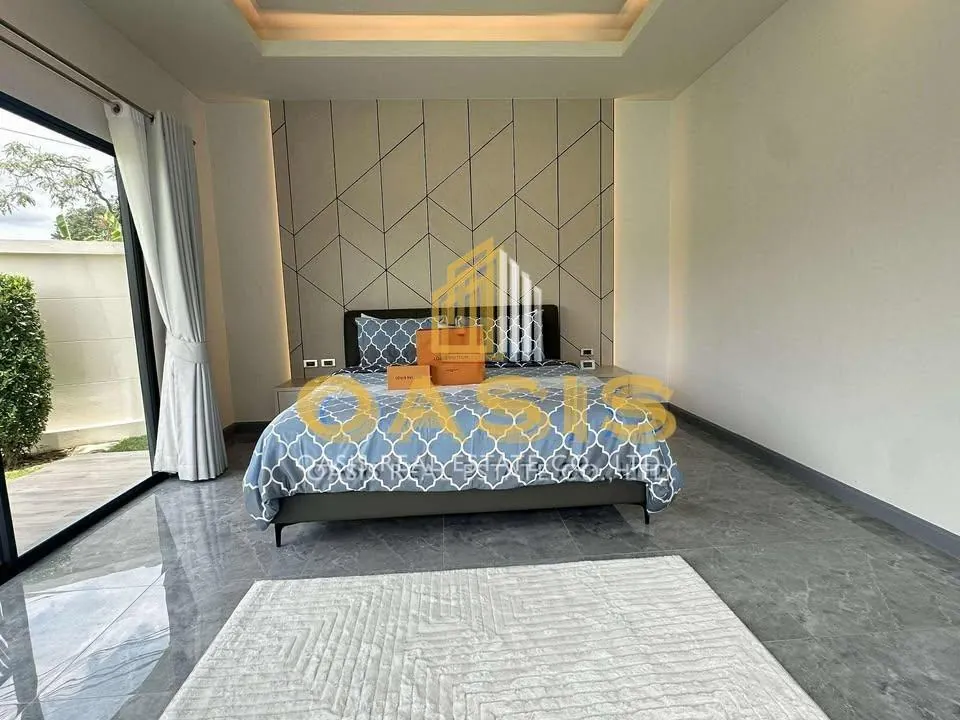 Luxury Pool Villa for Sale in Huay Yai
