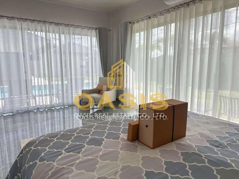 Luxury Pool Villa for Sale in Huay Yai