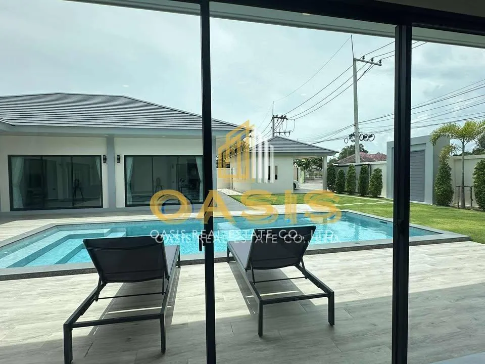 Luxury Pool Villa for Sale in Huay Yai