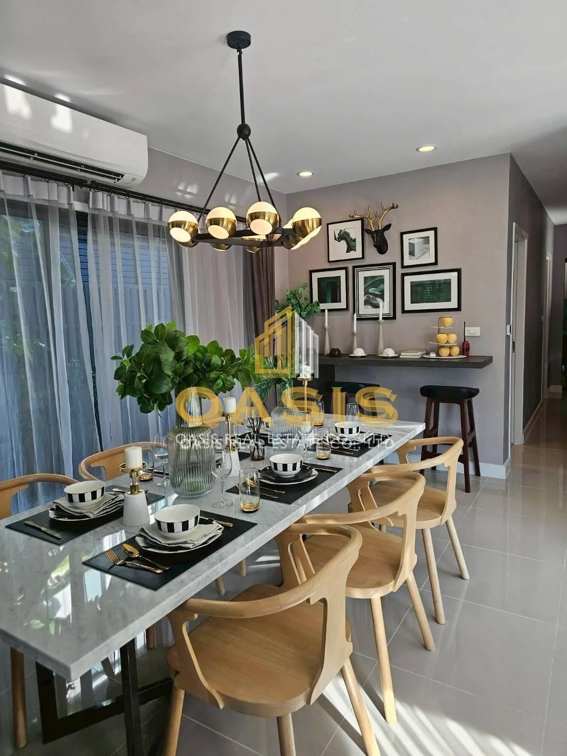 Black & Wood Residence – Modern Luxury Classic Masterpiece for Sale