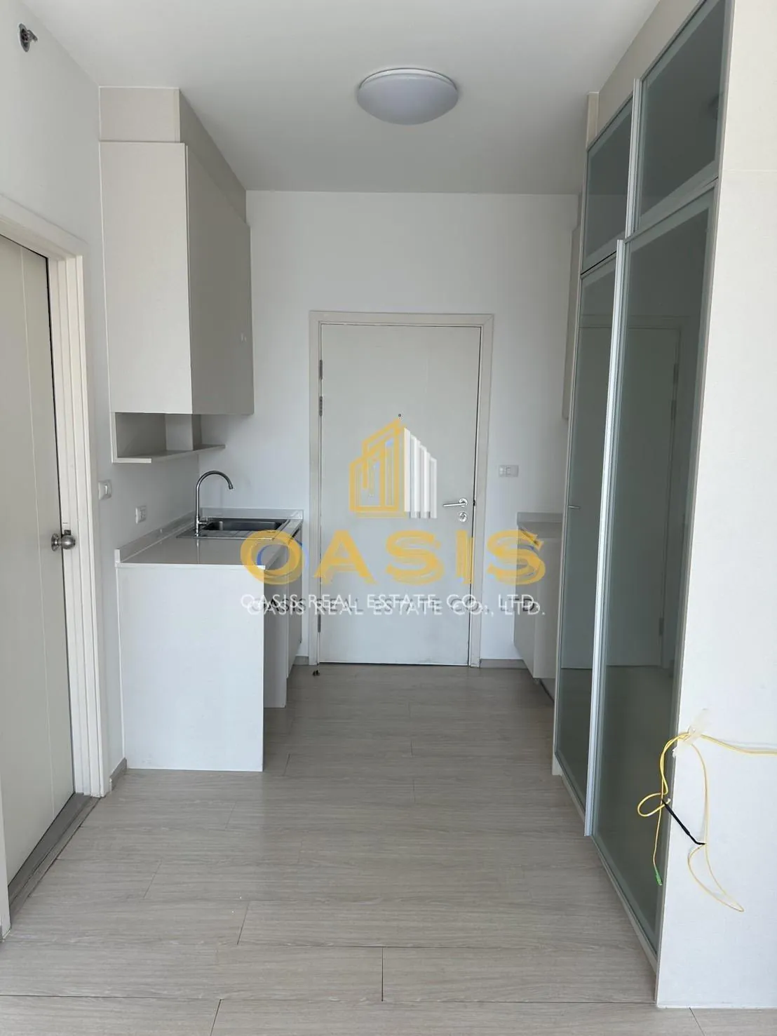 Chapter One Eco Ratchada-HuaiKhwang for sale