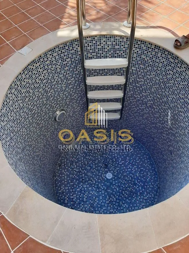 Luxury Villa with Panoramic Sea Views For Sale