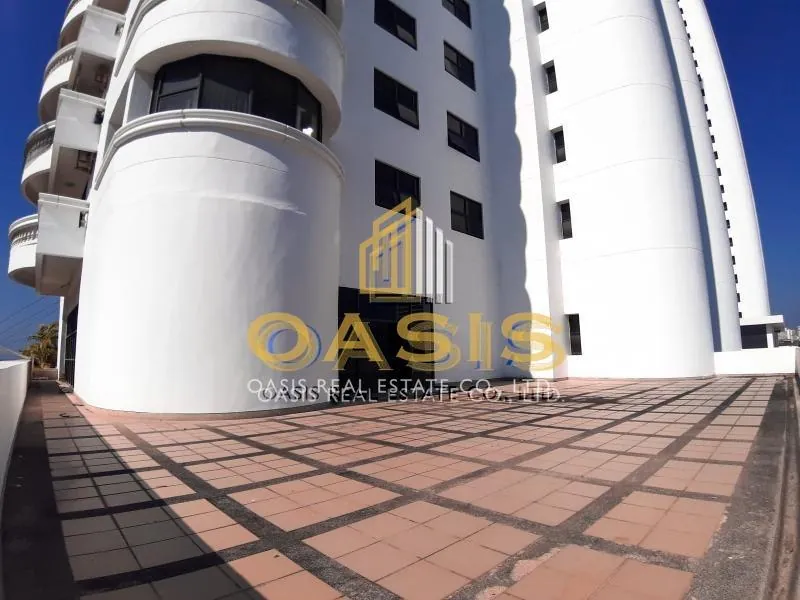 Business Shop in Jomtien  Prime Commercial Space