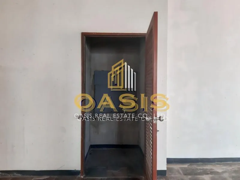 Business Shop in Jomtien Prime Commercial Space