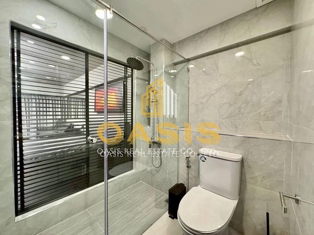 Metro Jomtien Condotel For Sale & Rent