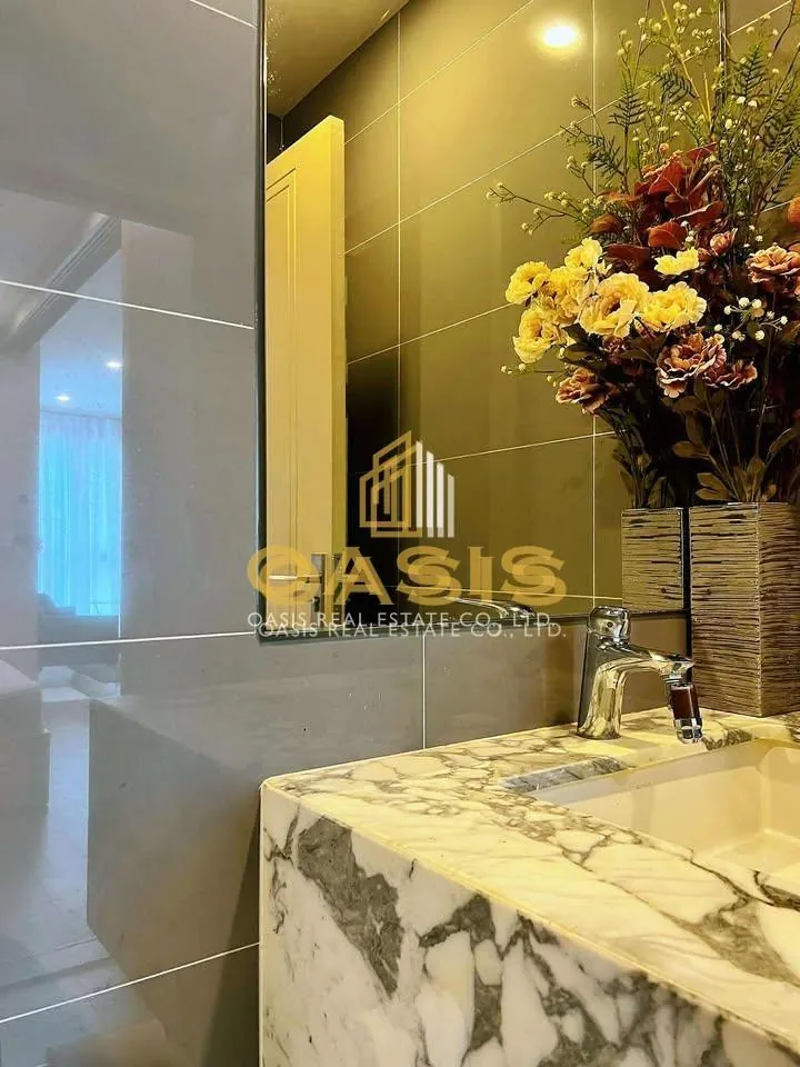 Q Chidlom–Phetchaburi Condominium For Rent