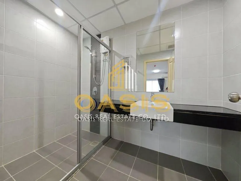 Spacious 1-Bedroom Supalai Mare Condominium for sale