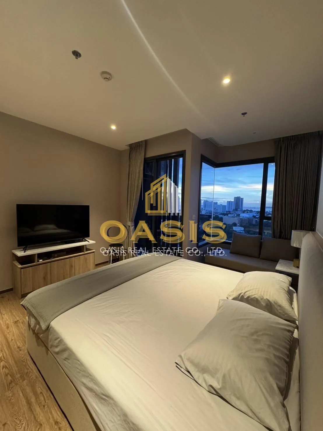 Discover modern living at ONCE Pattaya Condo For Rent