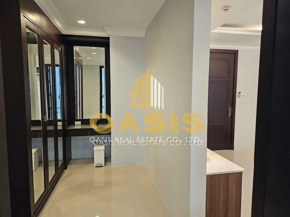 LK Legend Central Pattaya for rent