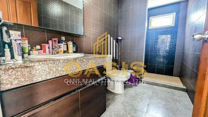 Recently Renovated & Fully Furnished Sea View Apartment For Sale