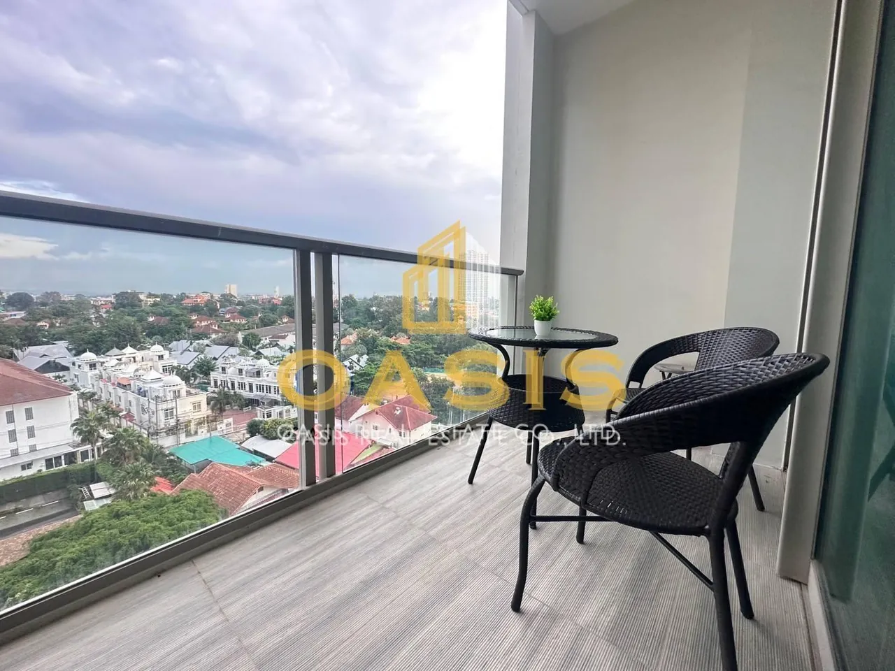 The Riviera Wongamat Condominium for rent