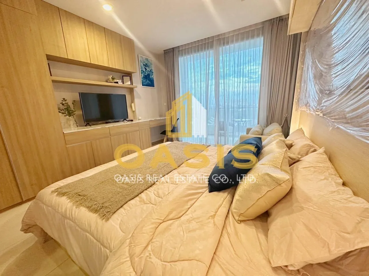 The Riviera Wongamat Condominium for rent