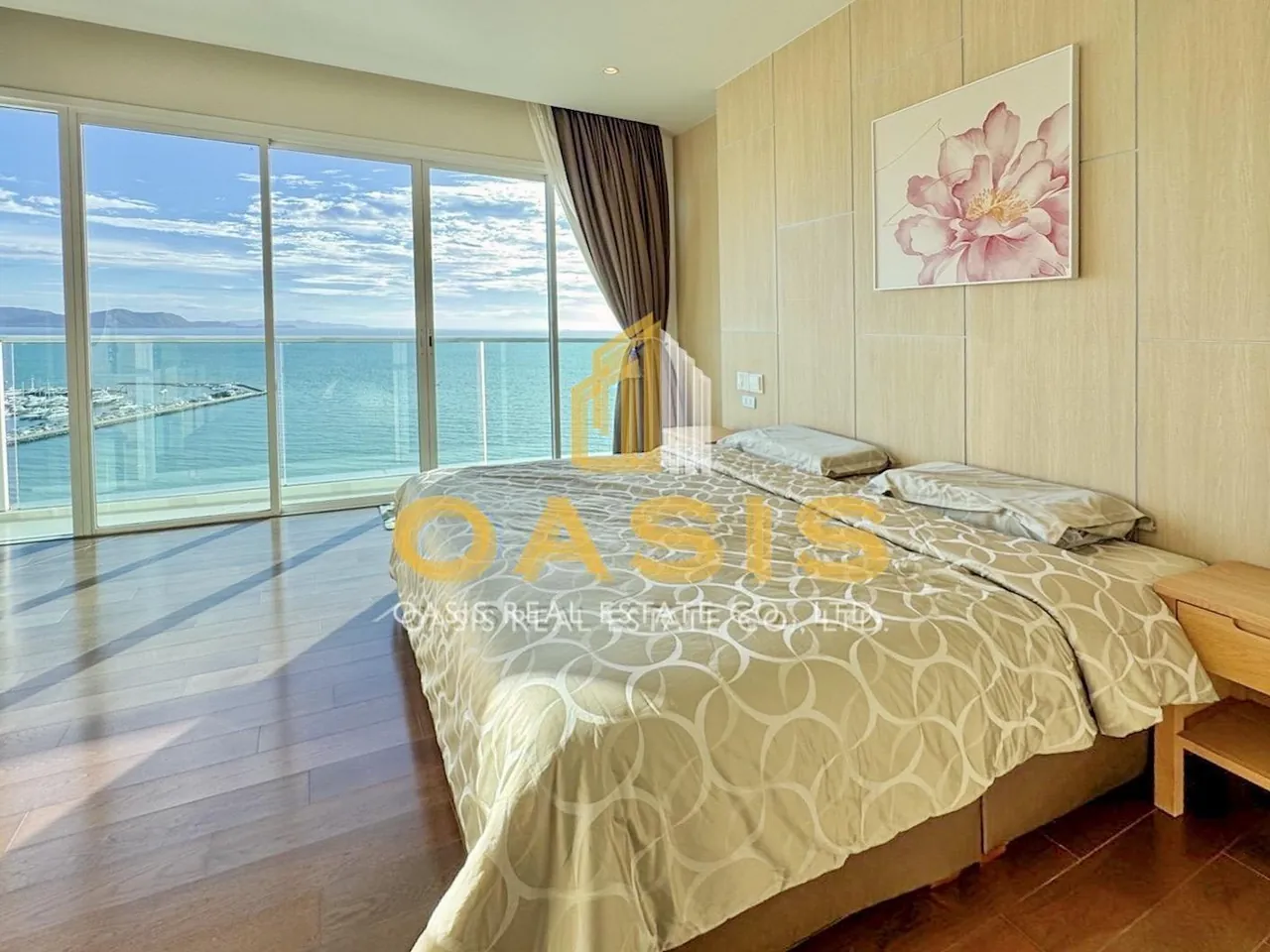 Mövenpick White Sand Beach Luxury Condo for Rent