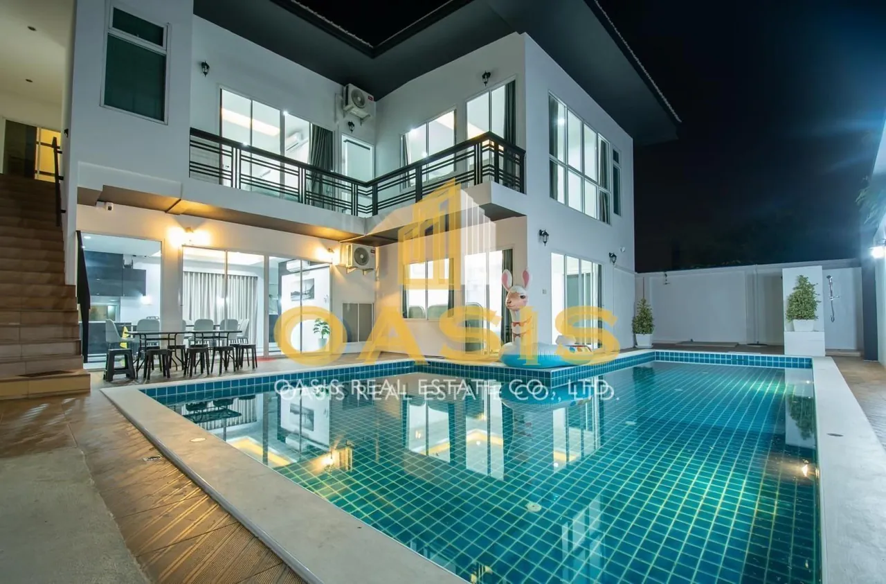 Stunning 4 bed Pool Villa in Huay Yai for sale