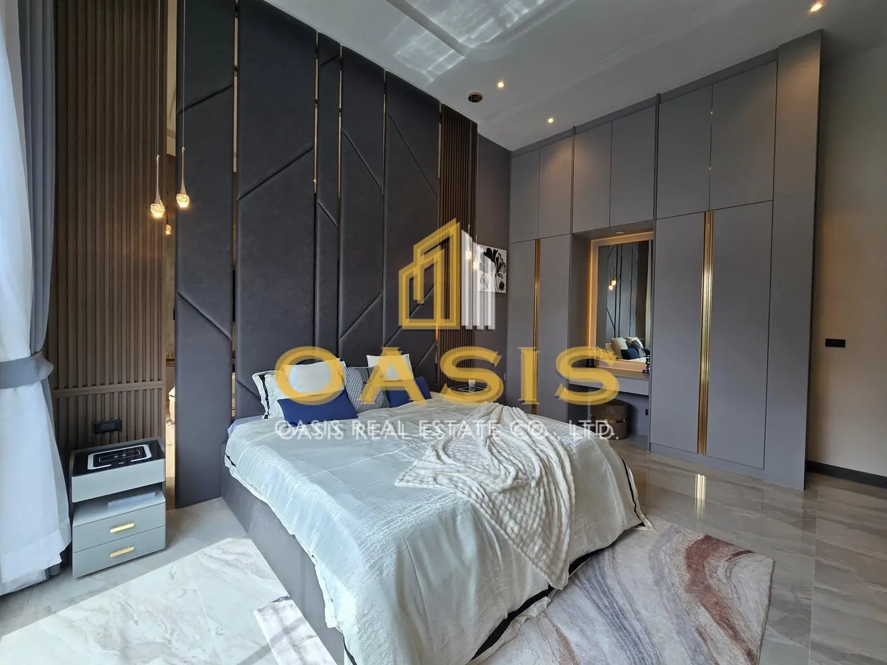Luxury Pool Villa for Sale near Siam Country Club Pattaya