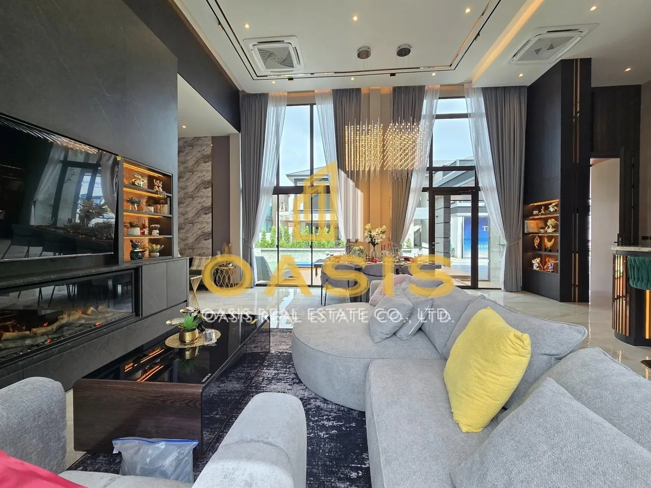 Luxury Pool Villa for Sale near Siam Country Club Pattaya