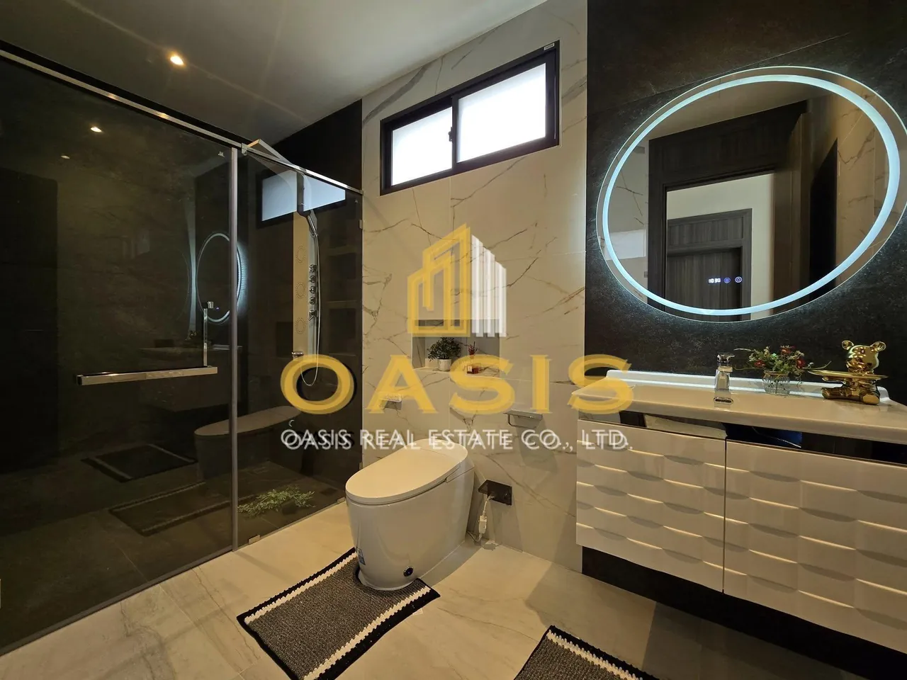 Luxury Pool Villa for Sale near Siam Country Club Pattaya